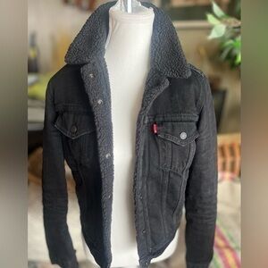 Levi’s Black Sherpa-Lined Denim Jacket
